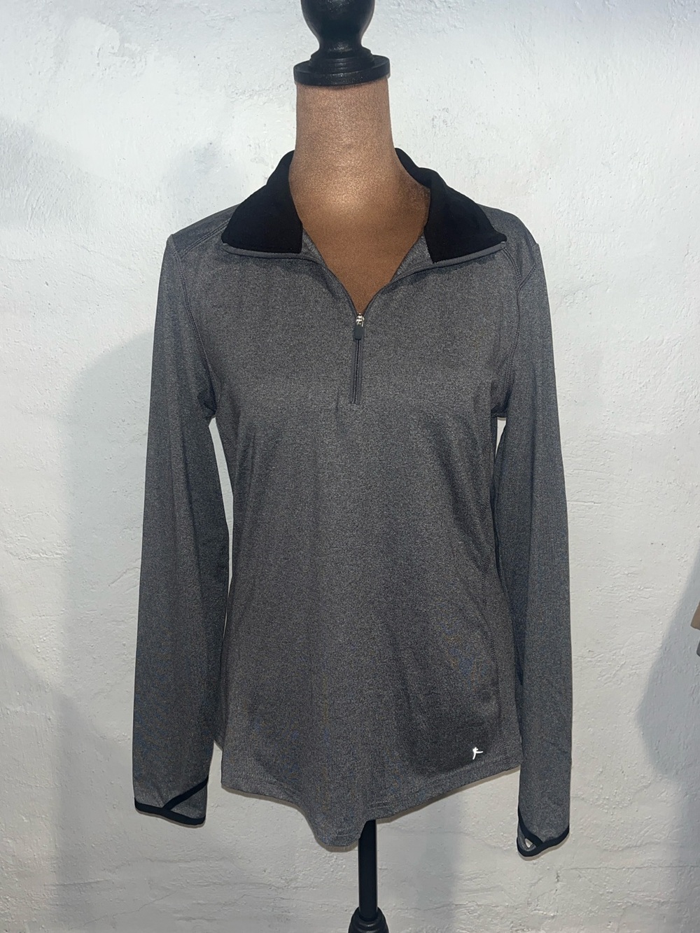 Danskin Now Grey Athletic Pullover